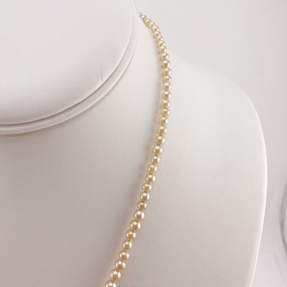 BALLERINA Vintage deadstock dark cream ivory graduated faux pearl necklace NWT - Picture 6 of 11